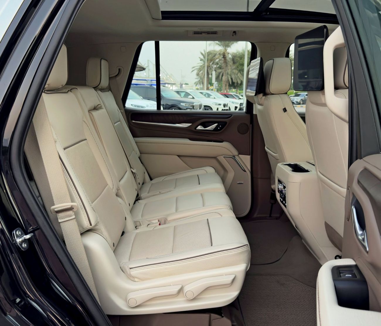 جي أم سي يوكون 2023 GMC Yukon Denali, Dealer Warranty, GCC Specifications235000