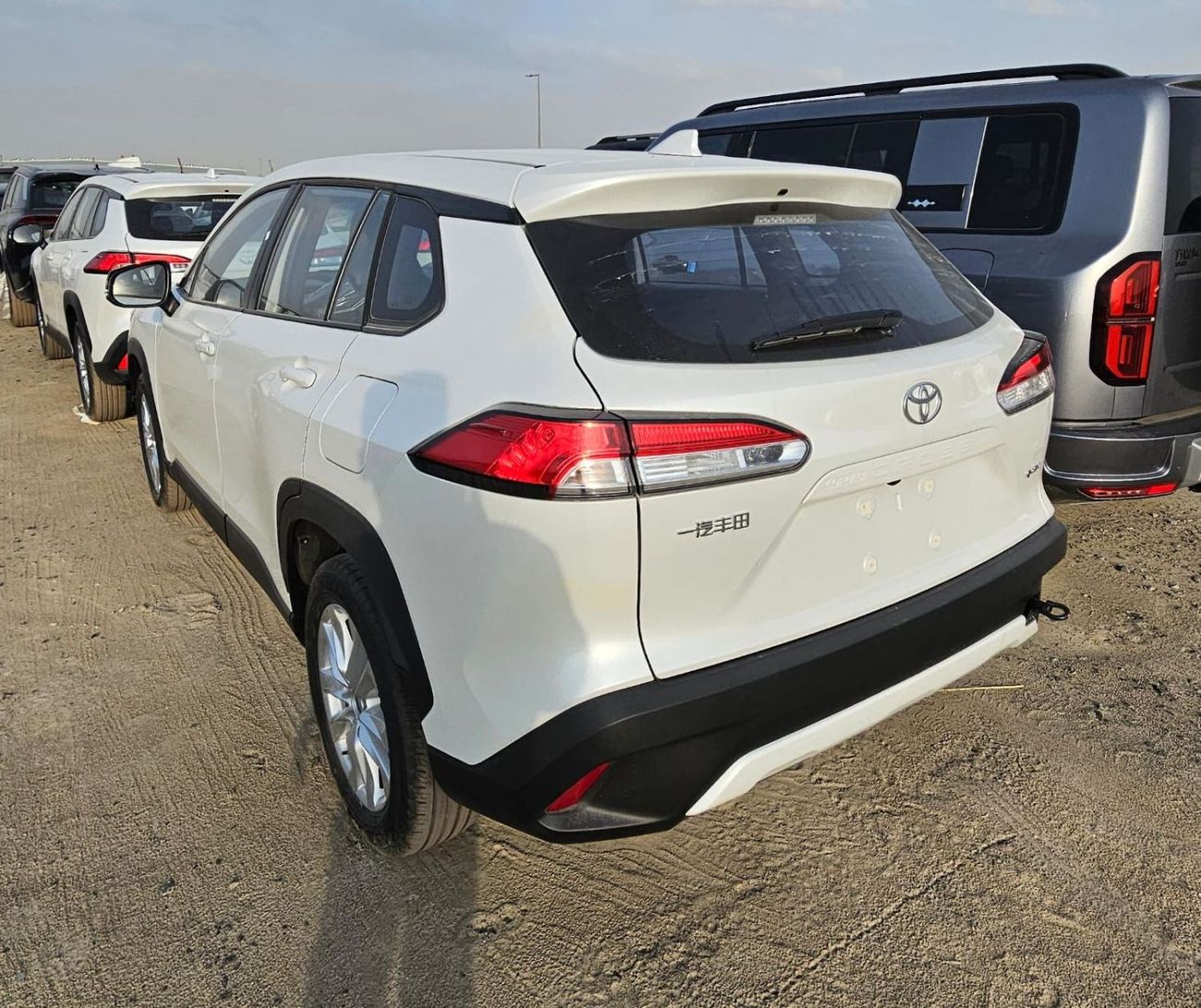 تويوتا كورولا كروس Toyota Corolla Cross Toyota Corolla Cross 2.0L HYBRIDElite AT 2026 NEW SHAPE ELECTRIC CHAIR- SUNROOF