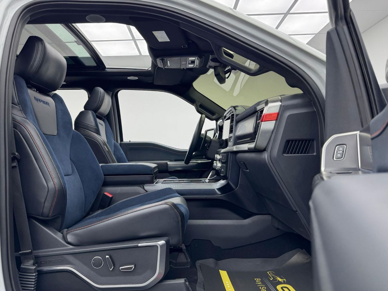 Ford F 150 Raptor 2023 Ford F-150 Raptor,Sep/2028 Agency  Warranty+Service Contract, Full Agency Service History, GCC