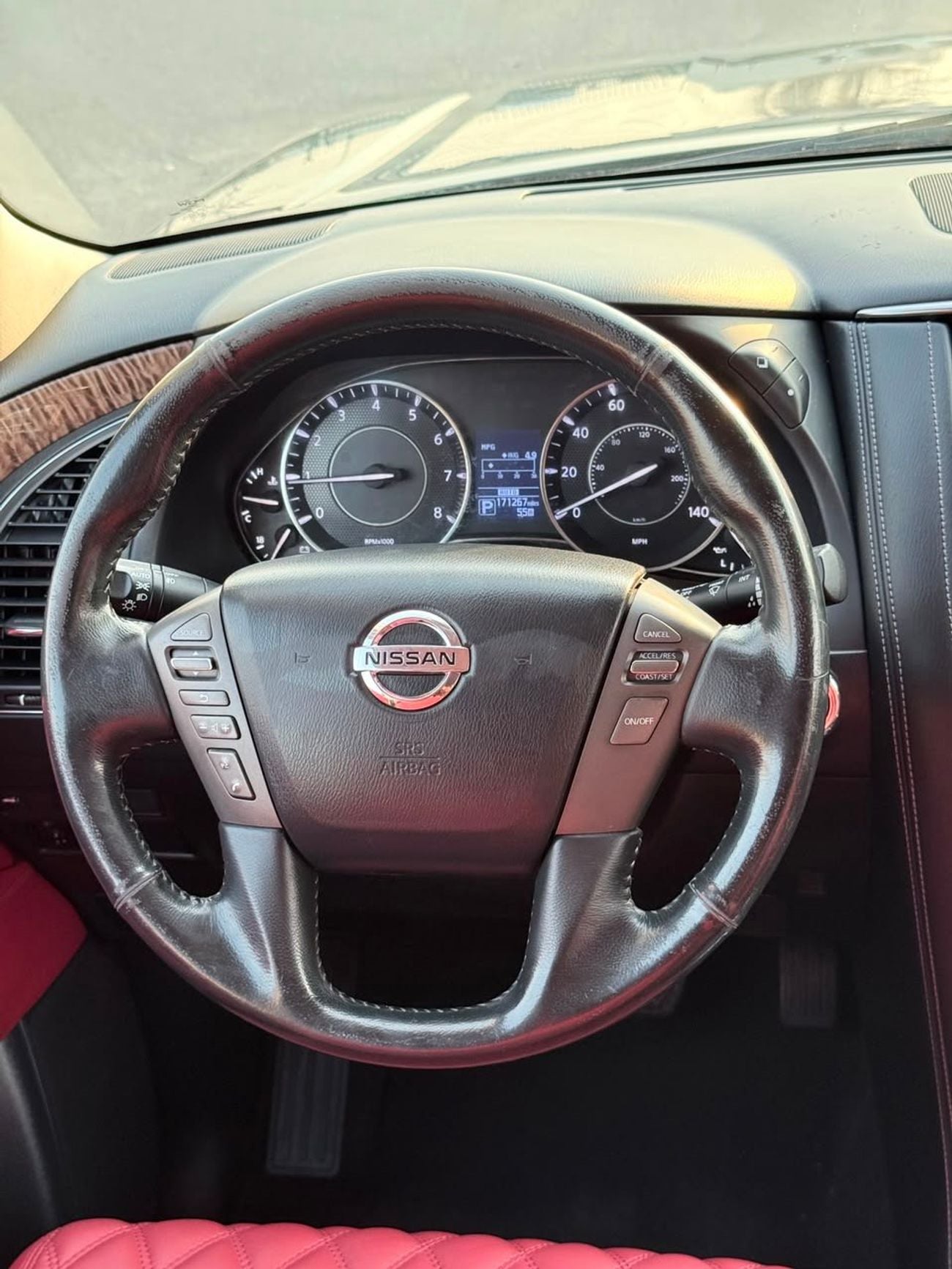 Nissan Armada