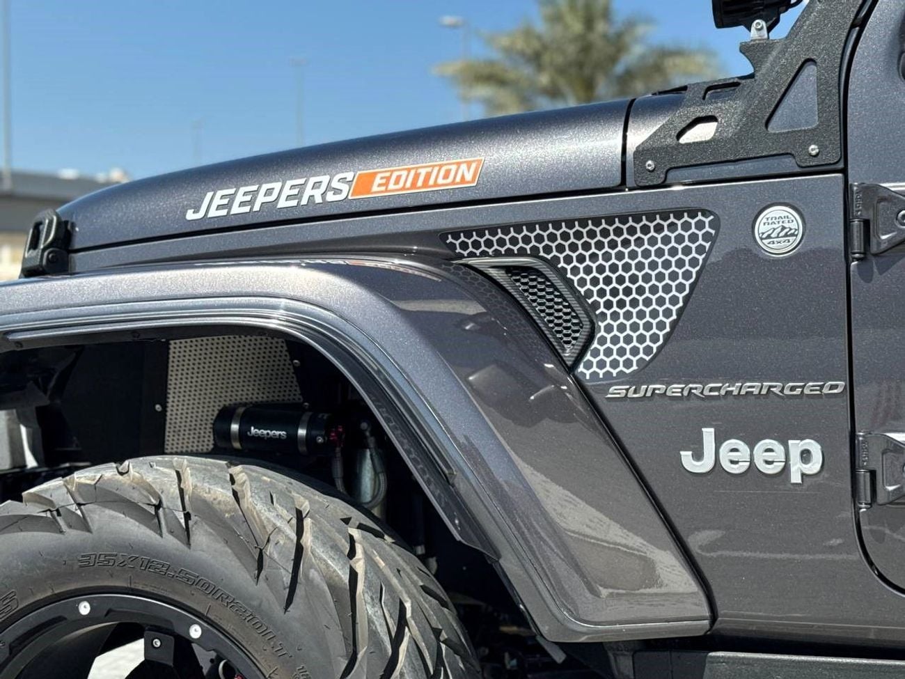 Jeep Wrangler Unlimited Sport 3.6L A/T