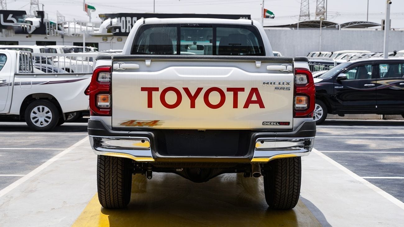 Toyota Hilux SR5 (NON GCC)