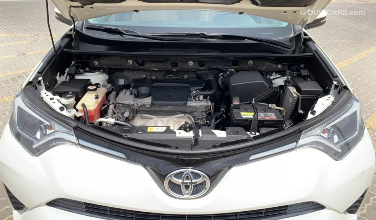 Toyota RAV4 Toyota Rav4 2017 4x4 Ref# 441