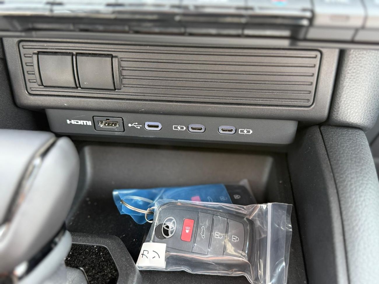 تويوتا برادو TOYOTA PRADO 2.4L TURBO ALL ROUNDER - G 2025 MODEL