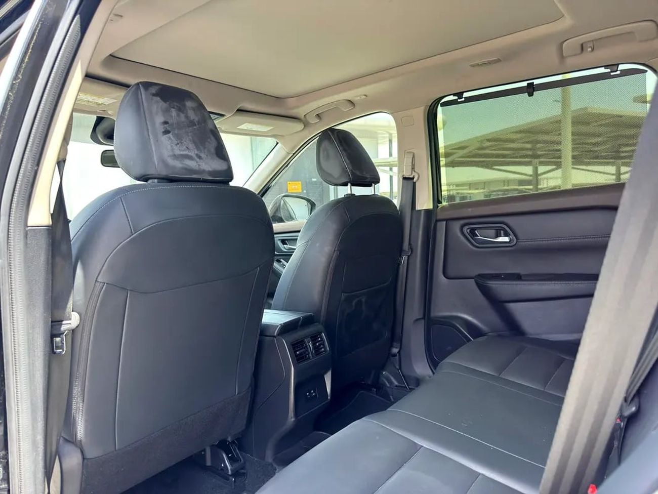 Nissan Rogue Midnight Edition - American Specs - GCC Ready!