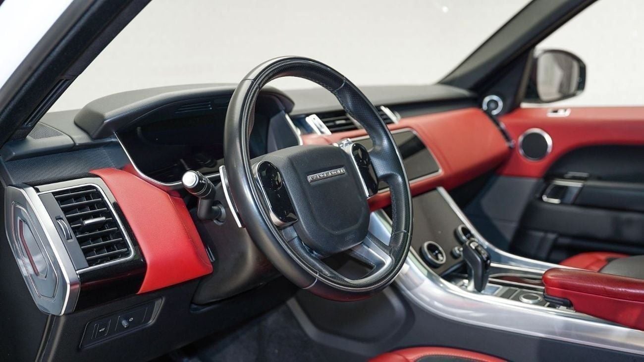 لاند روفر رينج روفر سبورت AED 4,536 PM | Warranty 05-2027 | GCC