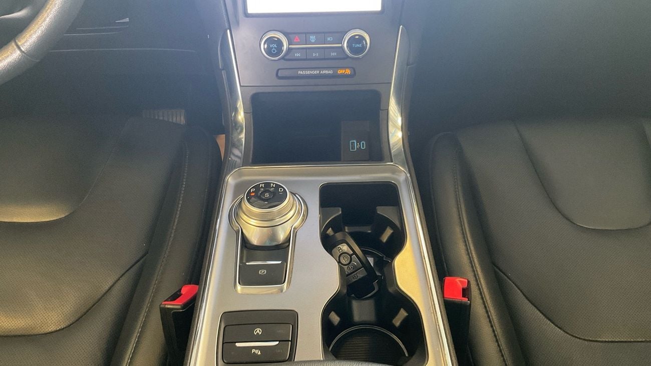 فورد إدج Titanium / Titanium Plus | شامل الضمان | 0 ﺪﻔﻋﺓ ﺃﻮﻟﻯ