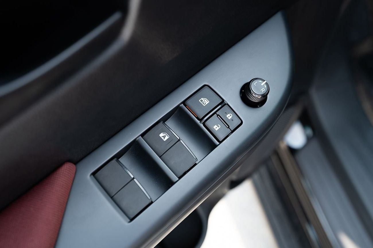 تويوتا هيلوكس GLX 2.7L Petrol Double Cabin Automatic Transmission 4x4 2026