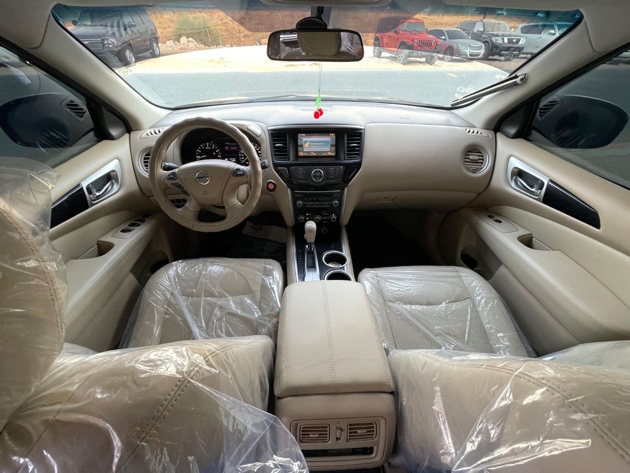 Nissan Pathfinder Std PATHFINDER / 2014 / GCC / In Perfect Condition