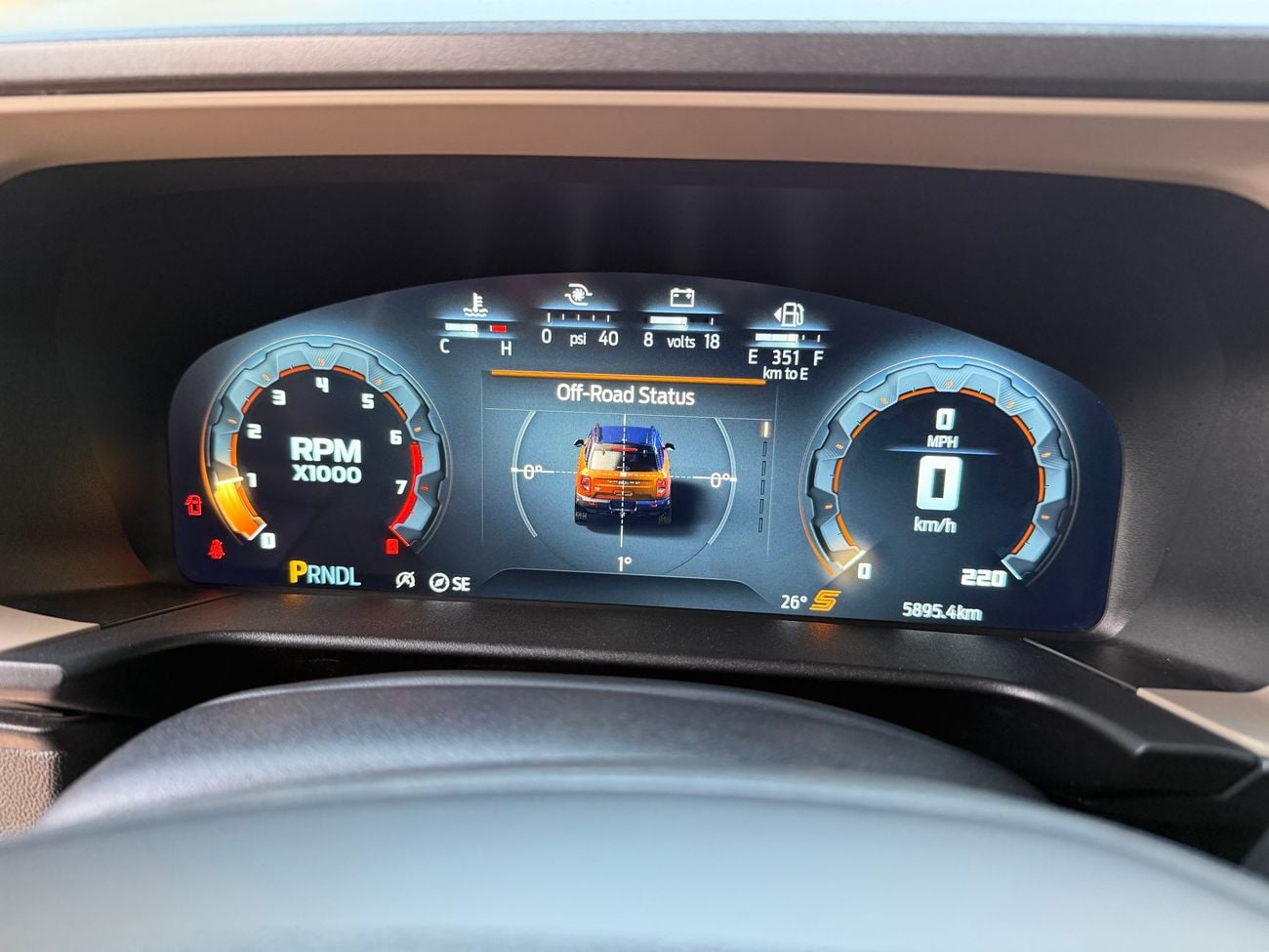 فورد برونكو سبورت 2025 4x4 in perfect condition, low mileage.