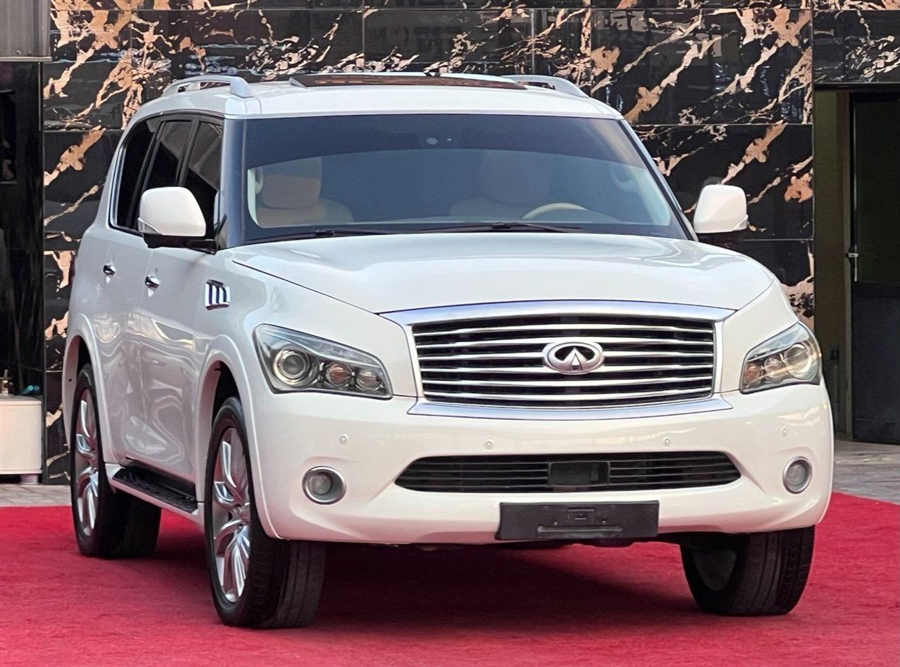 إنفينيتي QX80 5.6