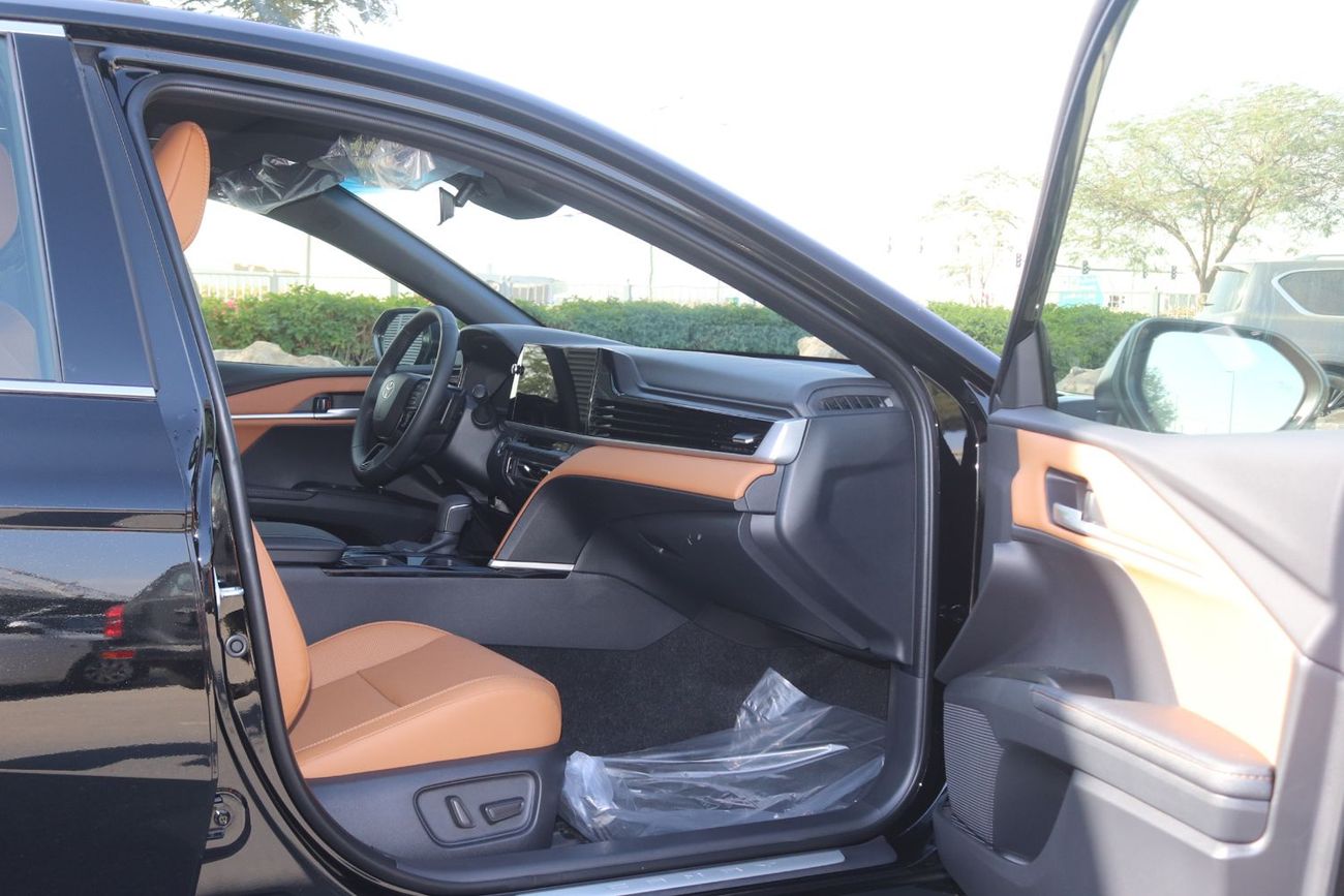 تويوتا كامري 2026 Model Toyota Camry GLE, 2.5L Petrol 2WD A/T