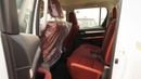 تويوتا هيلوكس SR5  2.7L  4WD A/T FULL 2025
