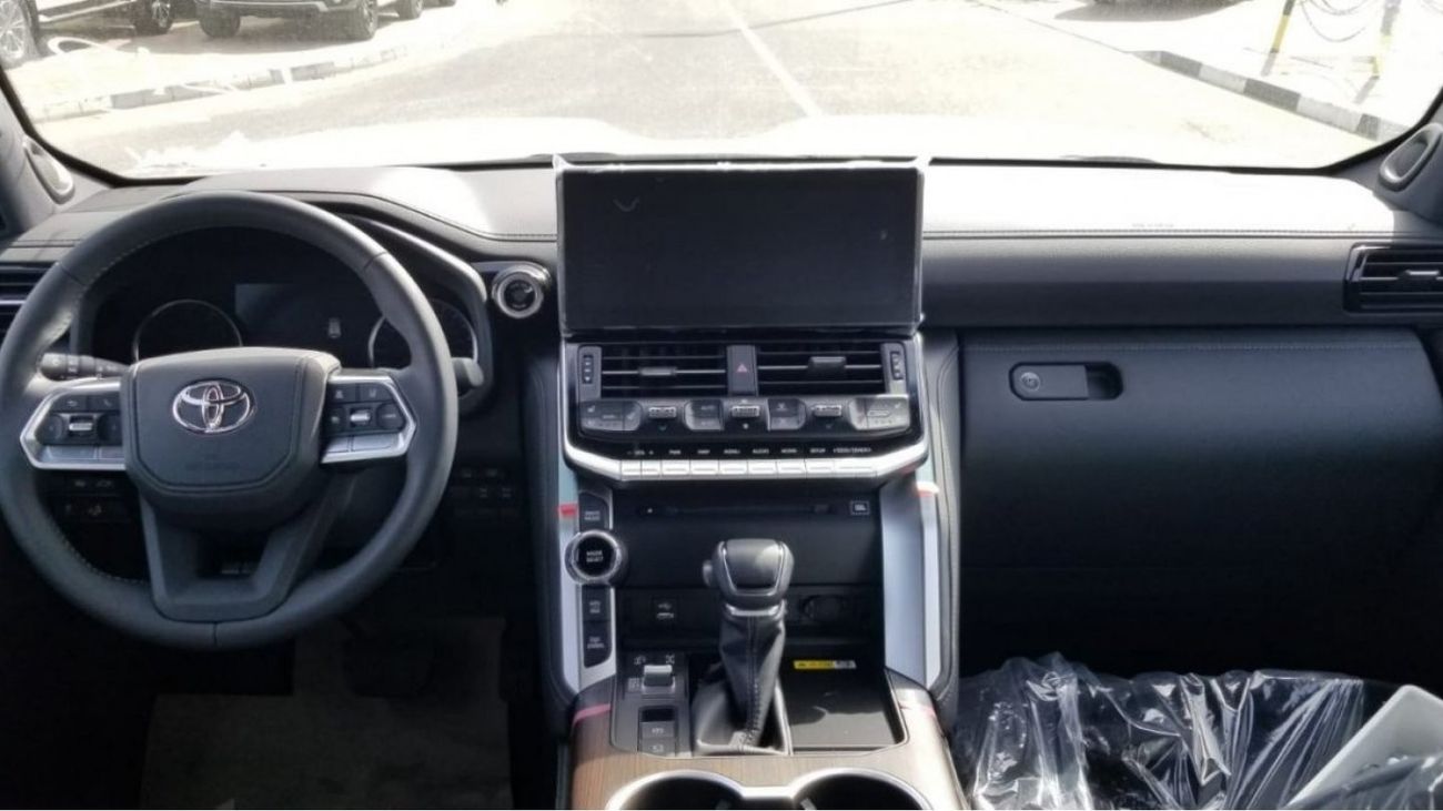 Toyota Land Cruiser 300 3.3L VXR TWIN TURBO DIESEL10 SPEED AUTOMATIC TRANSMISSION