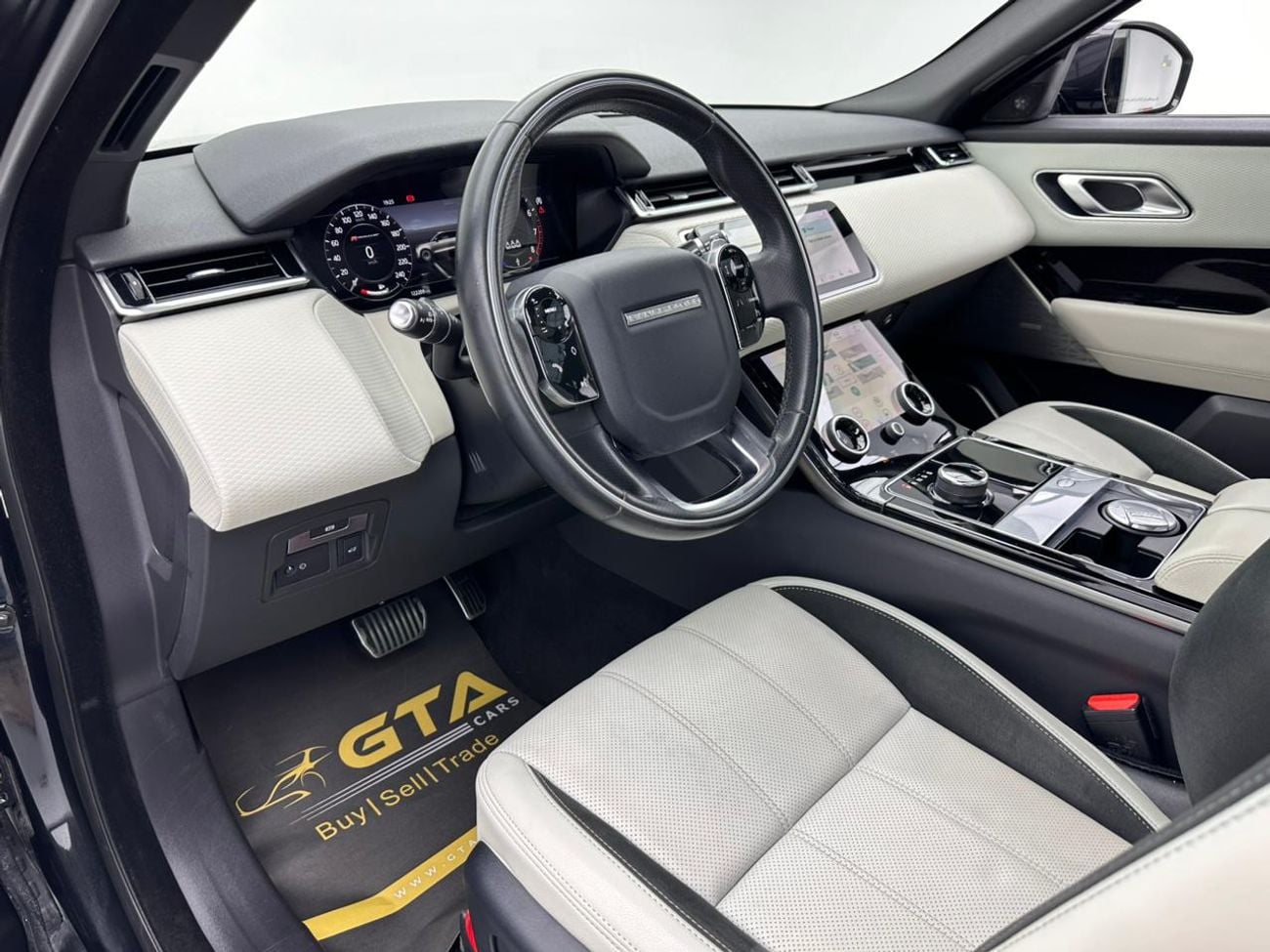 لاند روفر رينج روفر فيلار 2020 Range Rover Velar SE R-Dynamic P250, 1 Years Warranty Unlimited Km, Range Rover Full Service Hi
