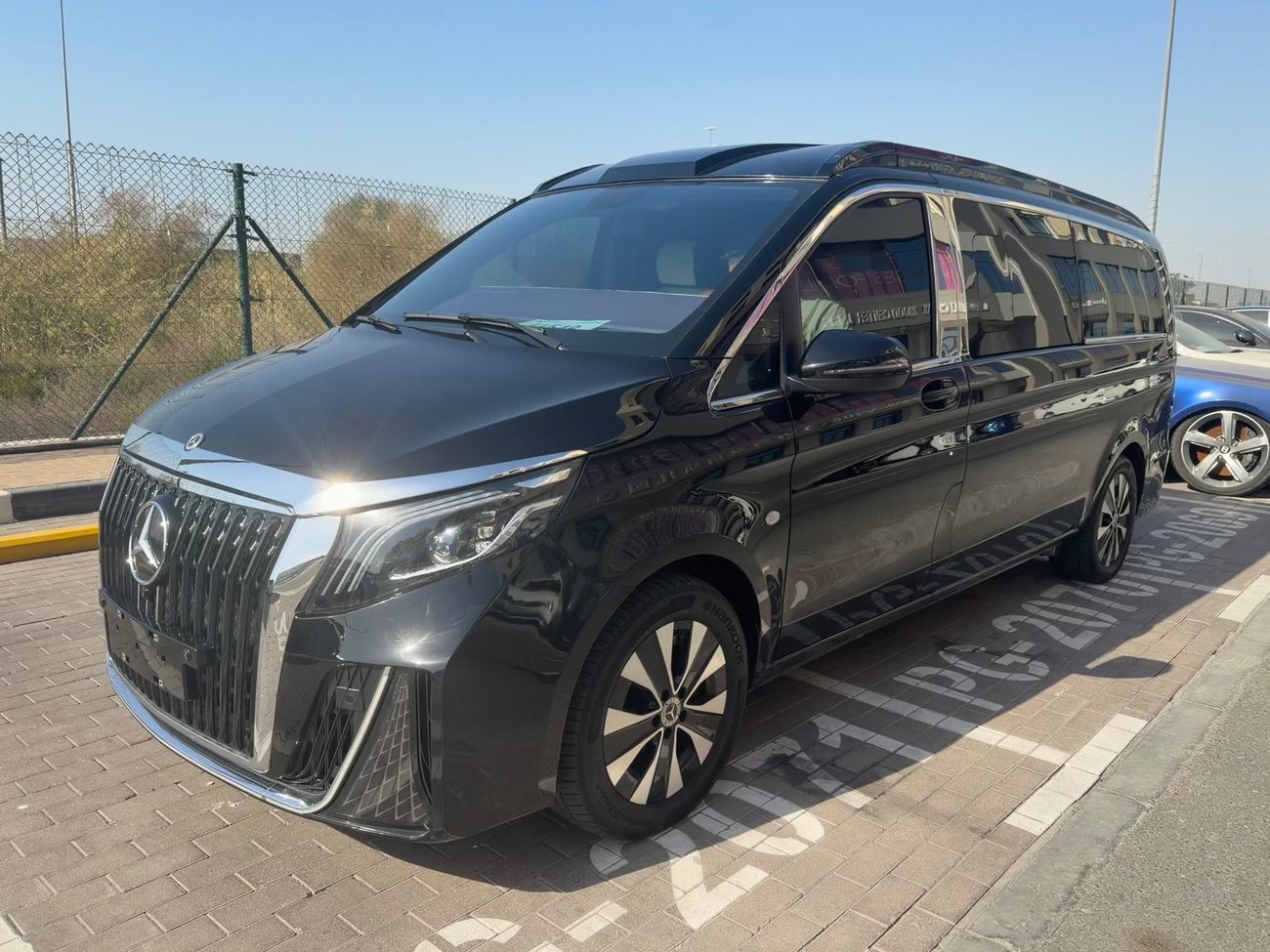 Mercedes-Benz Viano V260