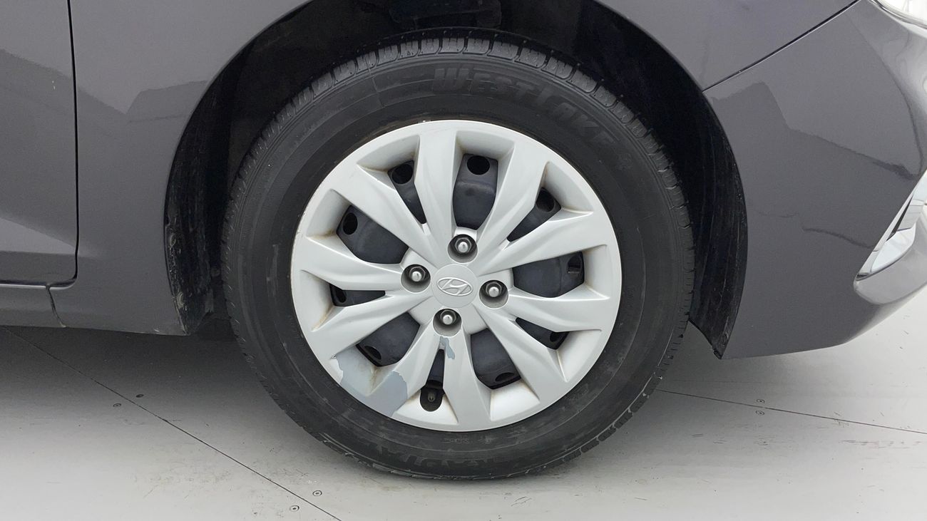 Hyundai Accent GL 1.6 | Zero Down Payment | Free Home Test Drive