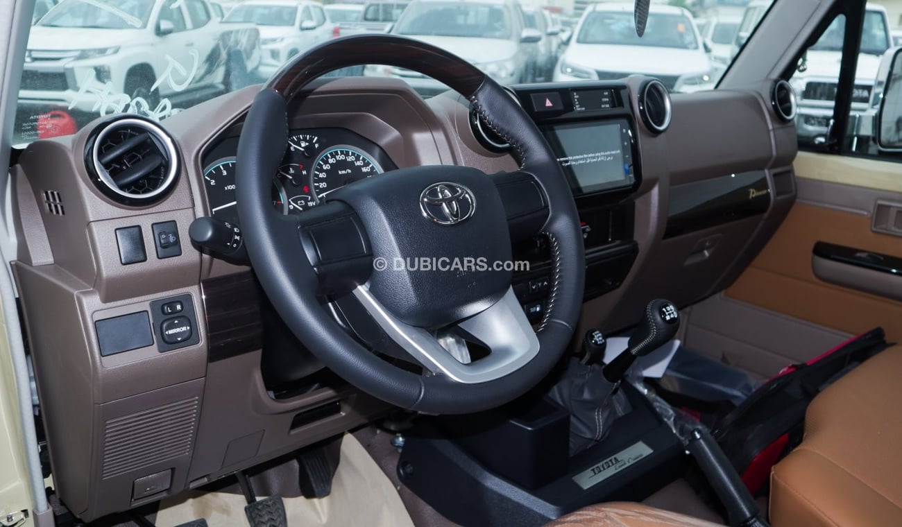 Toyota Land Cruiser Pick Up LX V6 4WD