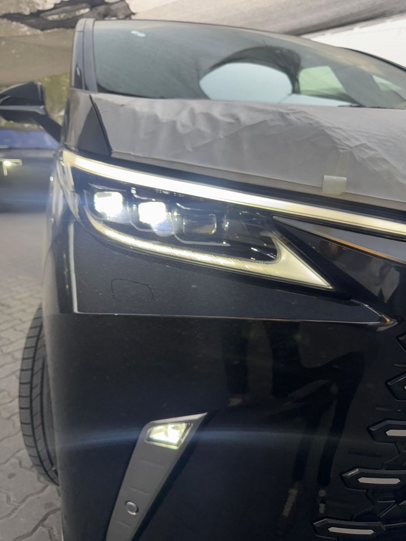 Lexus LM 350h VIP 4 SEATER