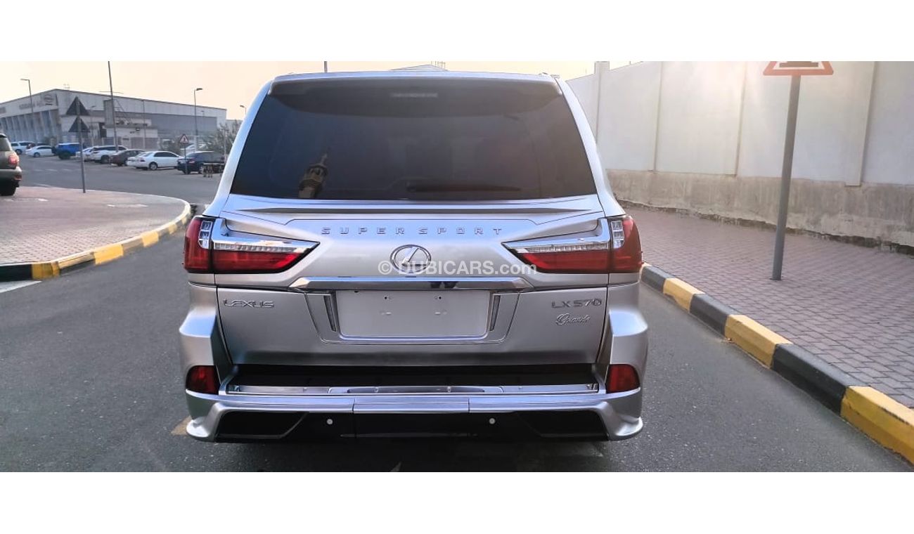 Lexus LX570 V8 full options upgrade 2021