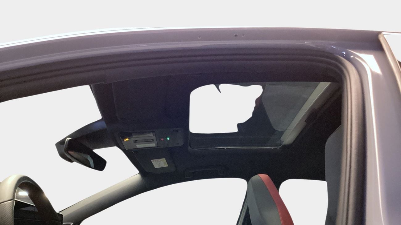 Volkswagen Golf GTI - Cloth (Sunroof) | Guaranteed Warranty | 0 Down Payment