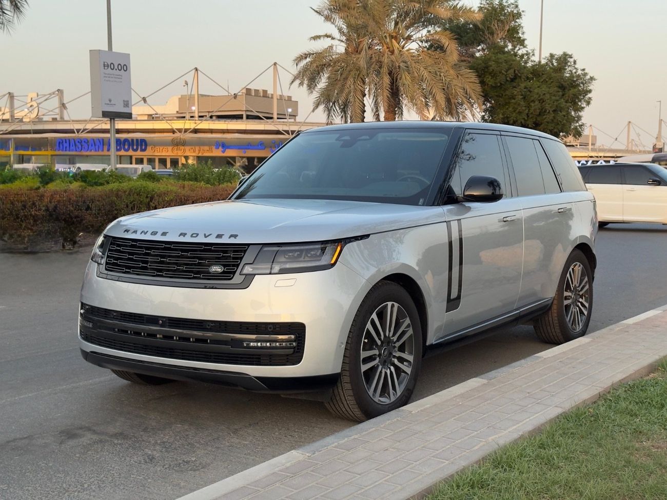 Land Rover Range Rover First Edition P400 3.0L