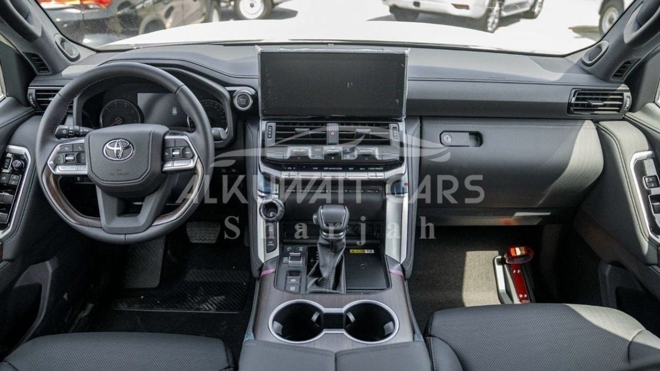 تويوتا لاند كروزر VX 3.3L