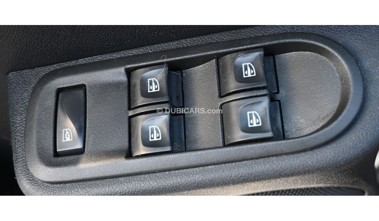 Renault Duster 2018 GCC 2.0 EXCELLENT CONDITION WITHOUT ACCIDENT