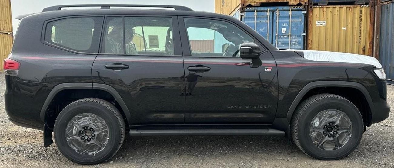 Toyota Land Cruiser 2026 Toyota Land Cruiser LC300 GR-Sport (Full-Option with Radar) 3.3L V6 Twin Turbo Diesel A/T 4WD E