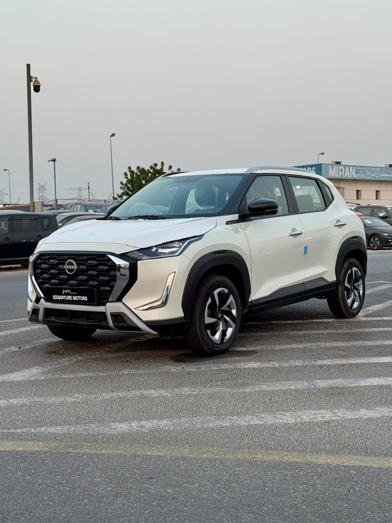 نيسان ماغنيت Nissan Magnite Acenta 1.0L Turbo Petrol Automatic