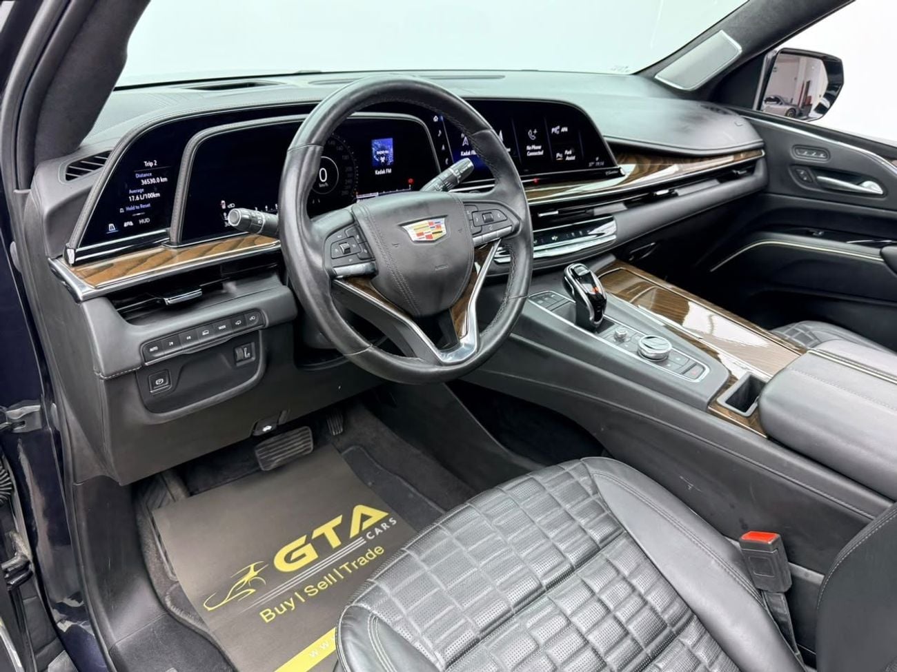 Cadillac Escalade SPORT PLATINUM 2023 Cadillac Escalade Sport Platinum, Excellent Condition, European Specs.