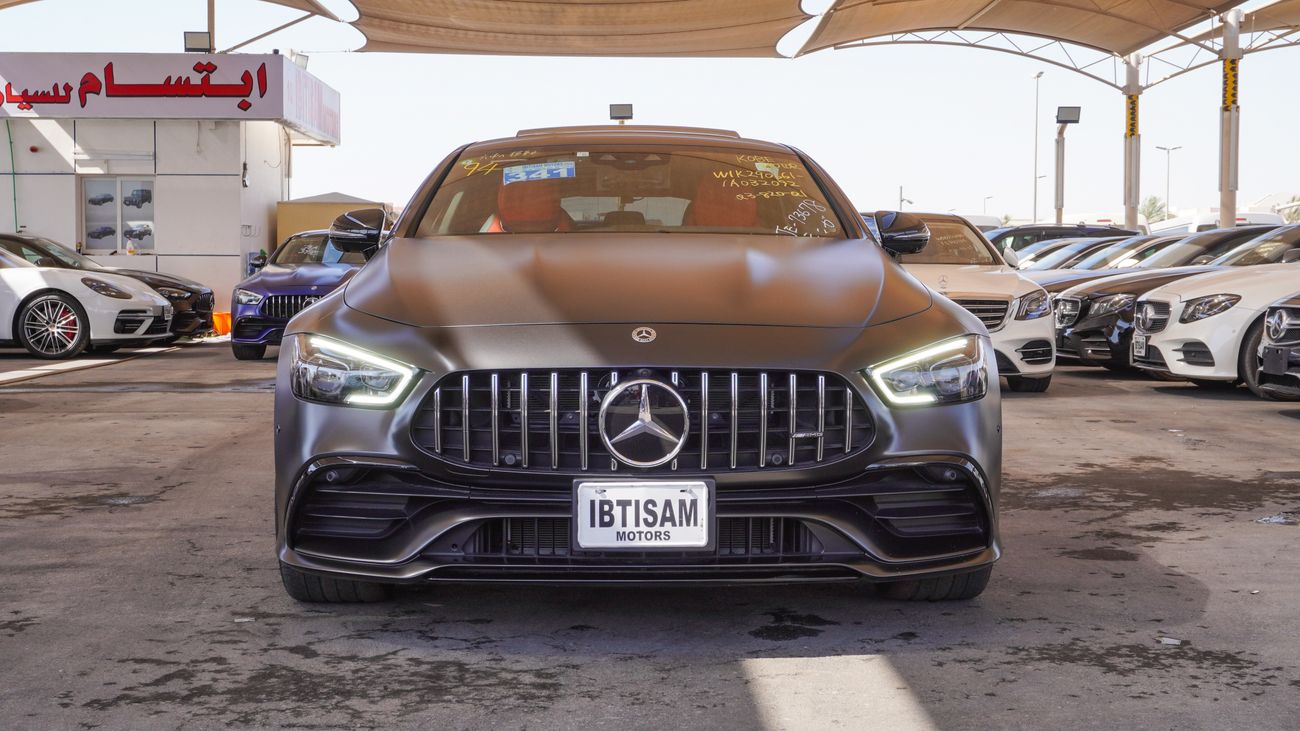 مرسيدس بنز ايه ام جي جي تي 53