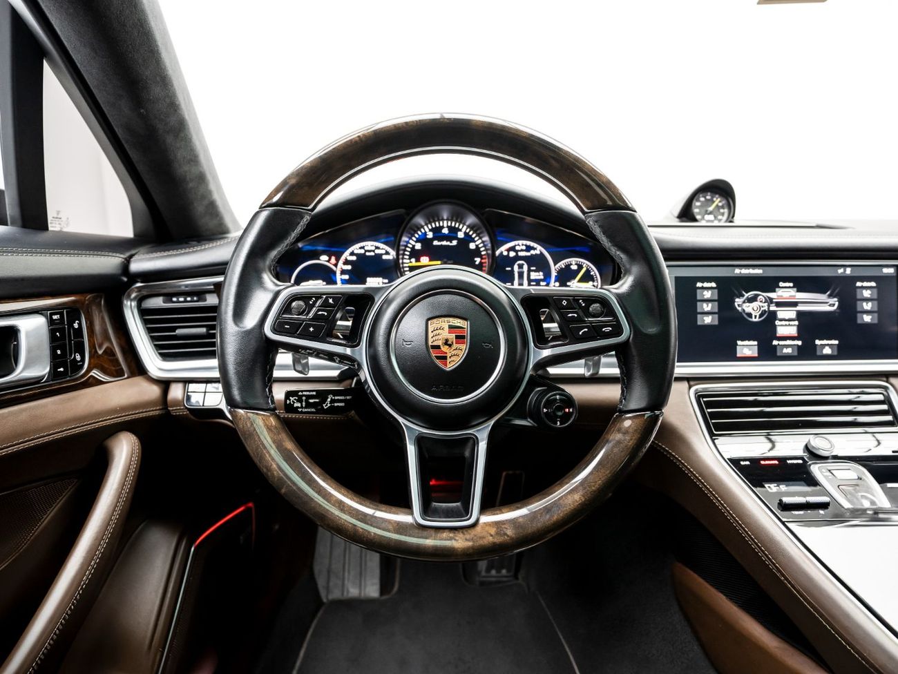 Porsche Panamera Turbo S E-Hybrid 4.0L (680 HP) RWD The BEST Ramadan Offer in the UAE - Limited Time Only, June 2026 