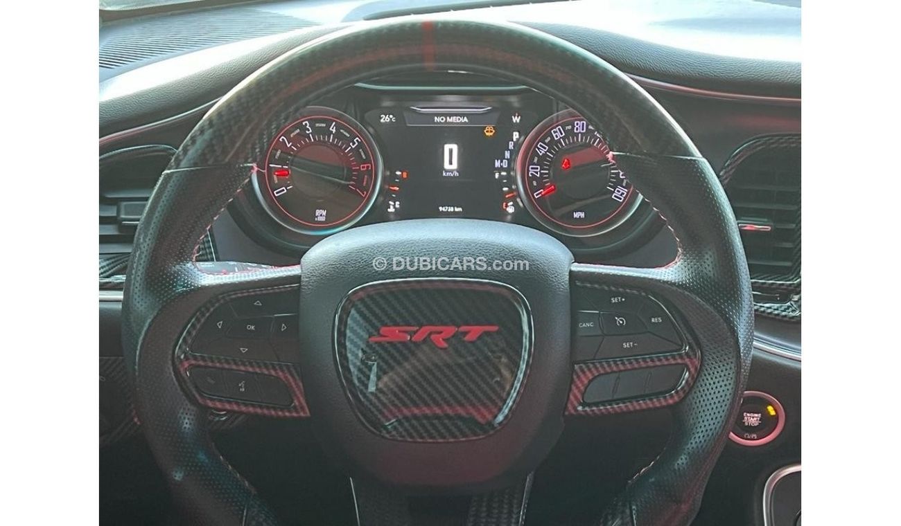 Dodge Challenger R/T DODGE CHALLENGER RT 2018 IN PERFECT CONDITION