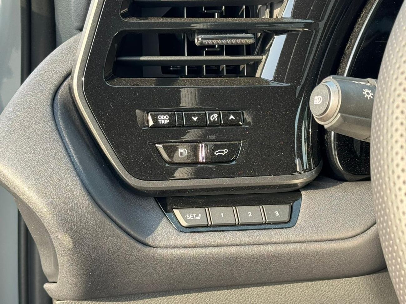 Lexus TX 500h 2025 LEXUS TX500h 2.5L HYBRID F SPORT 3 FULL OPTION CANADIAN SPEC