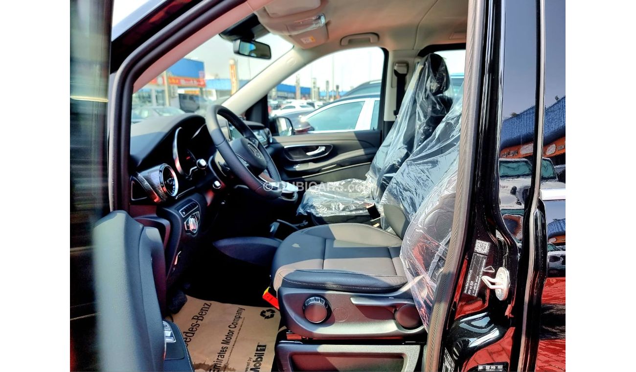 مرسيدس بنز V 250 I Under Warranty 2024 GCC