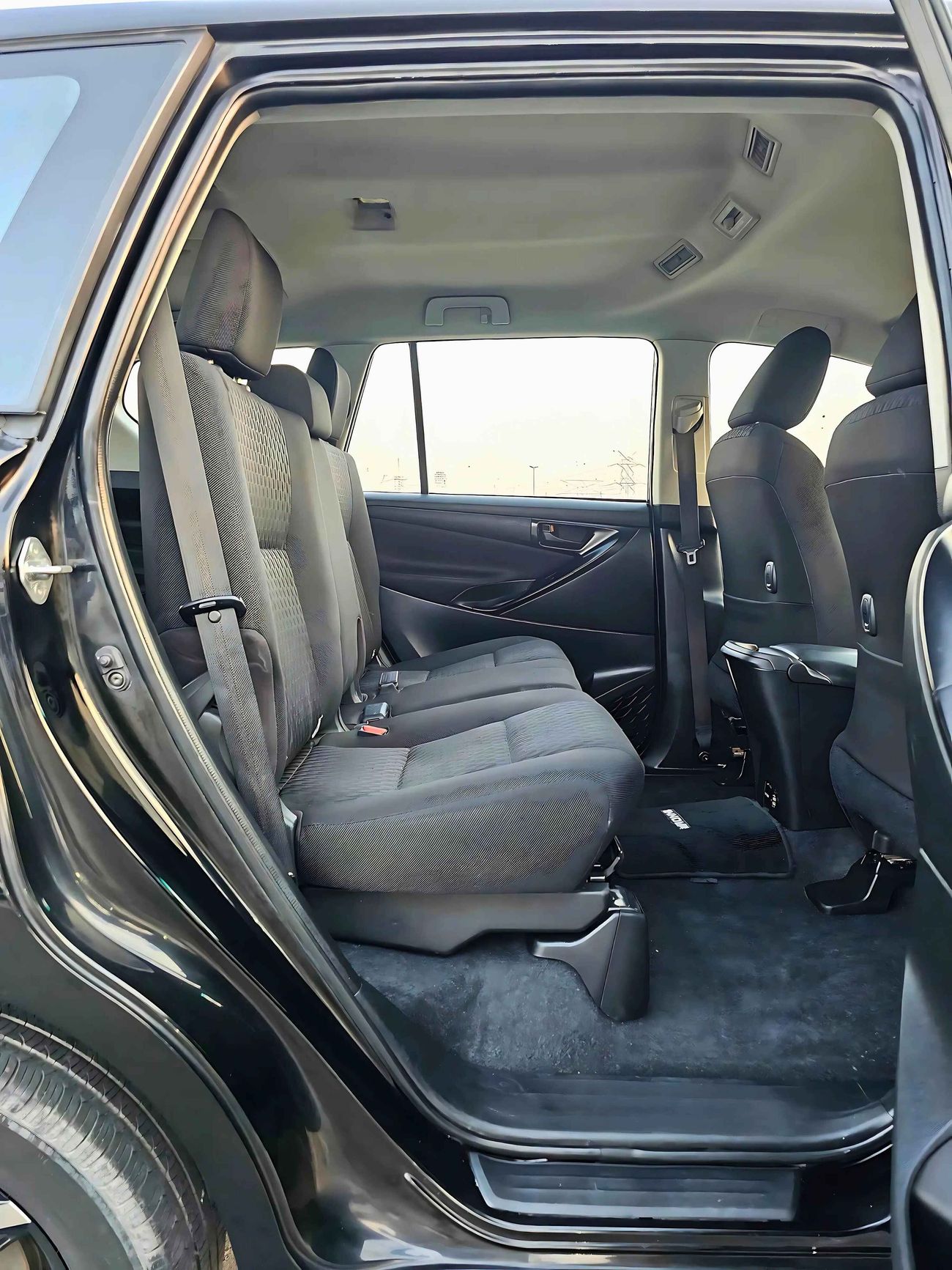 Toyota Innova SE/ V4 2.7/ 7 SEATS/ GCC/ NON ACCIDENT/ LOT# 20797