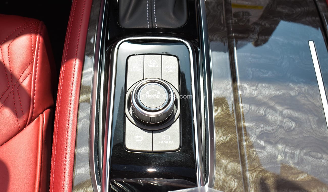 Nissan Patrol Platinum LE