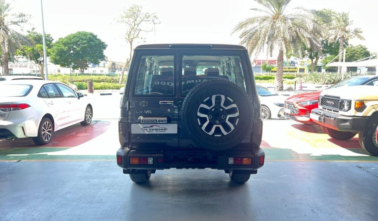 تويوتا لاند كروزر 70 Toyota Land Cruiser Hard Top 4.0L | 2024 | 0KM | GCC