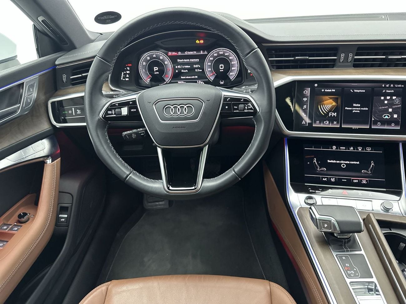 أودي A7 45 TFSI quattro 2.0L A7 Sportback 45 TFSI quat 245hp (Ref# 38733)