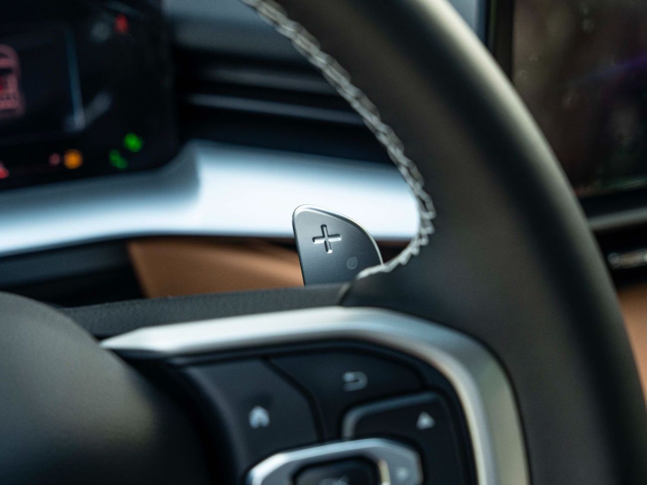 Haval H6 AED 1,573 PM • HAVAL H6 SUPREME • 2.0L TURBO AWD • OFFICIAL AL NABOODAH GWM WARRANTY + SERVICE PLAN