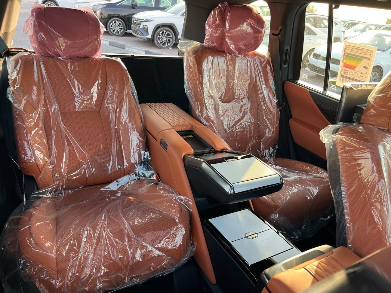 Lexus LX 700h VIP 3.5L HEV A/T // 2026 // FULL OPTION WITH VIP&COOLING&HEATED SEATS , MARK LEVINSON SOUND SYSTEM /