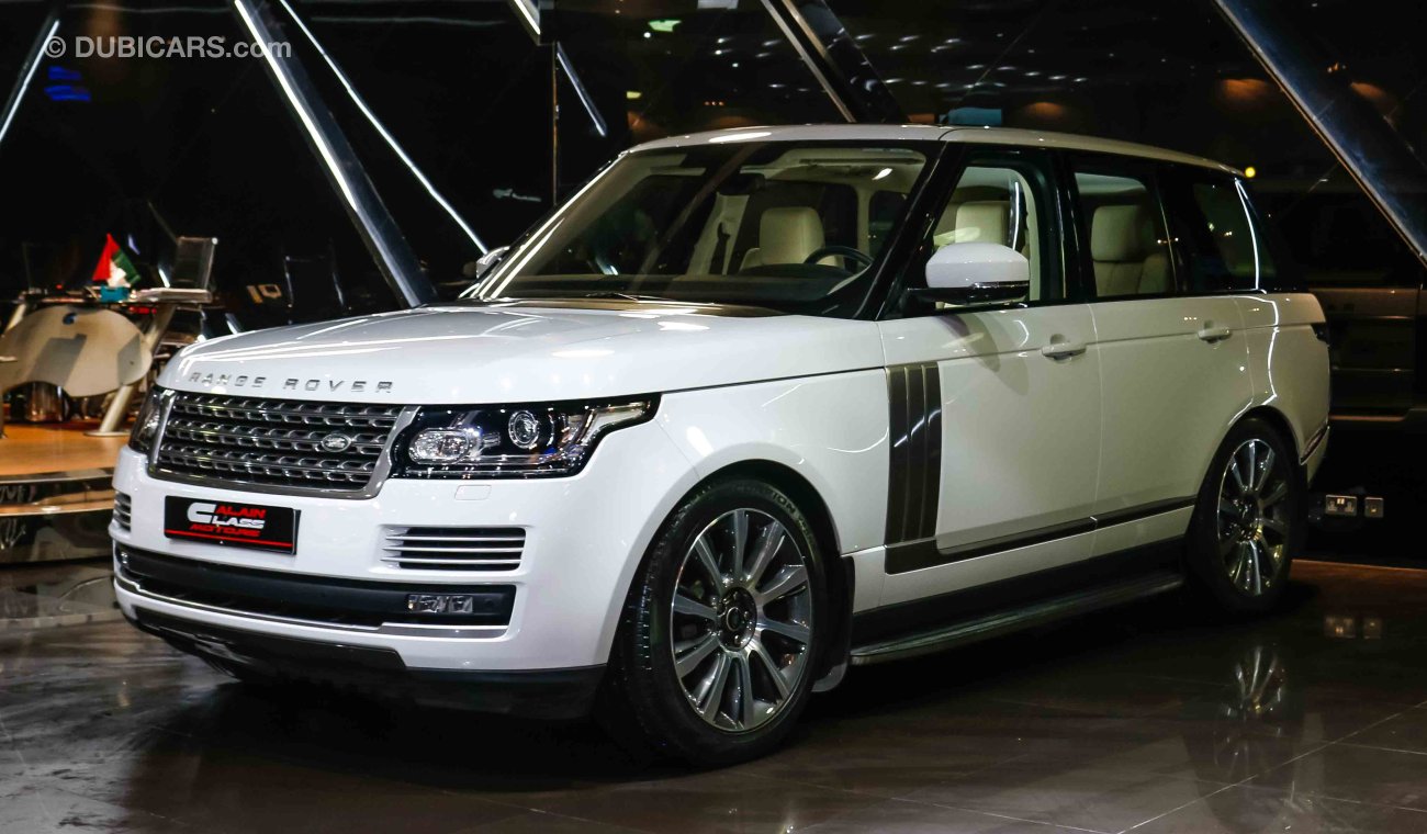 Land Rover Range Rover HSE with SE Supercharged badge