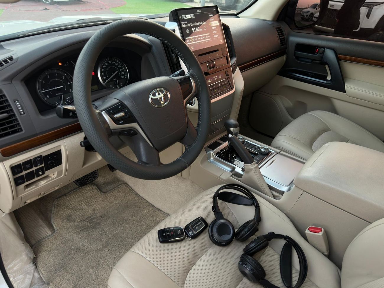 Toyota Land Cruiser GXR 4.6L