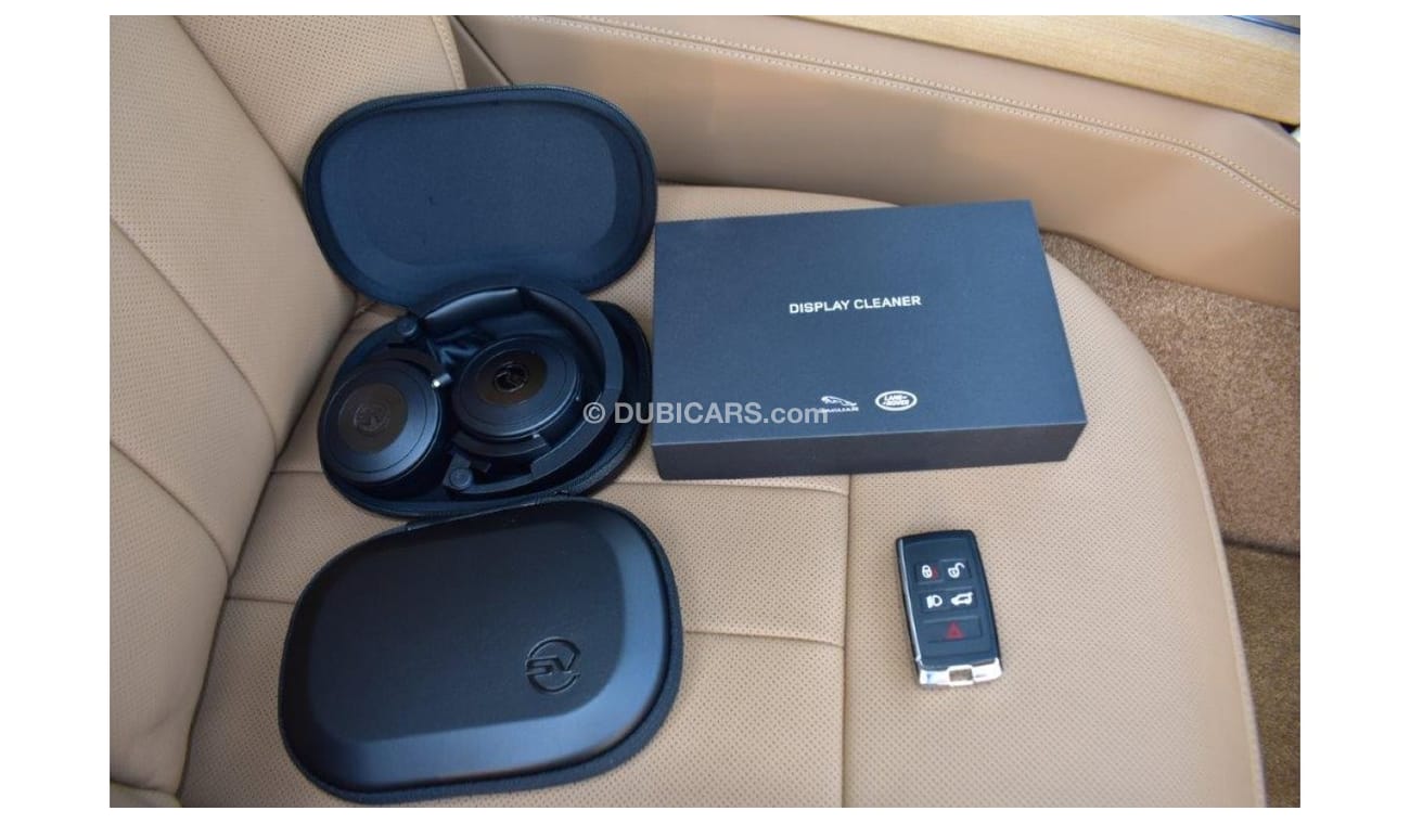 لاند روفر رينج روفر Gold Edition V8 4.4L Petrol  AWD Automatic - Euro 6