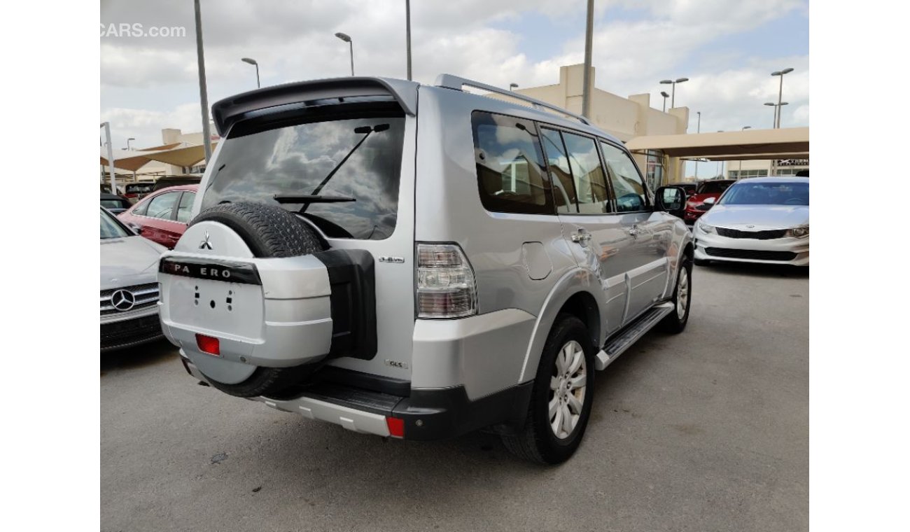 Mitsubishi Pajero 2009 model GCC specs 3.8 V6