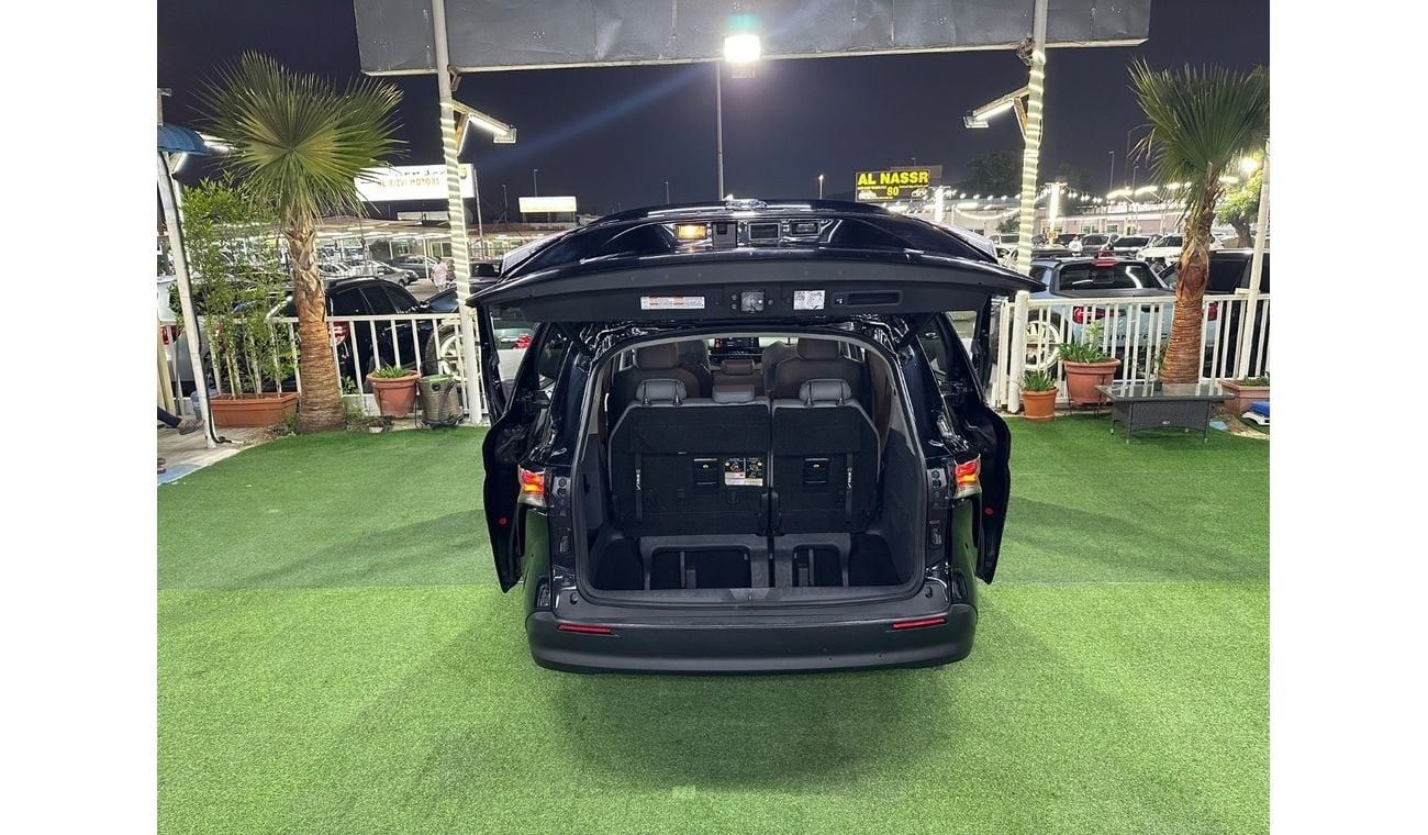 Toyota Sienna Toyota Sienna 2023 2.5L XLE HYBRID