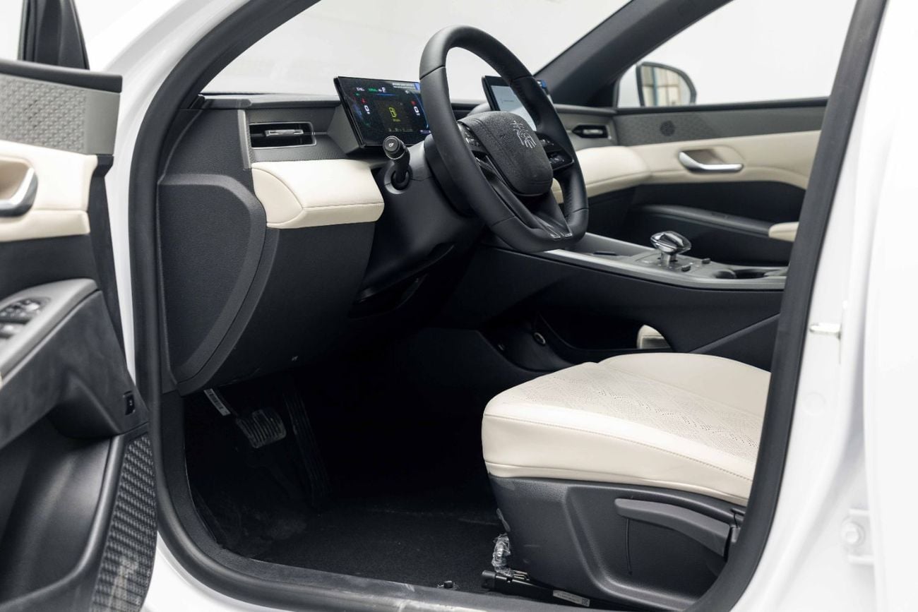 BYD QIN PLUS DM-i ID Lead Version 1.5L - White Inside Beige | Export Only