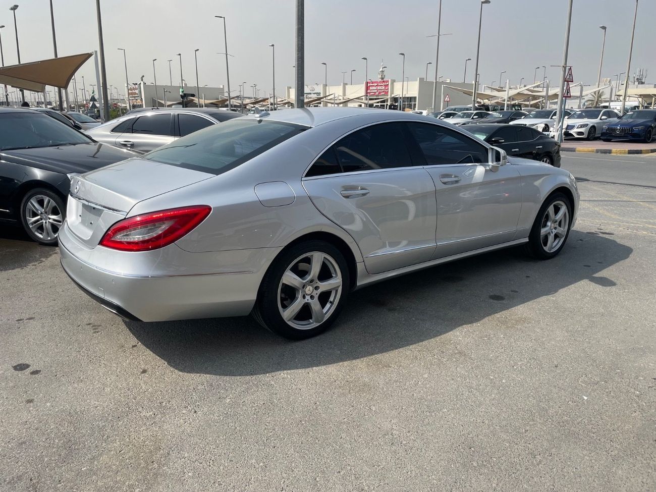 مرسيدس بنز CLS 350 مرسيدس CLS350 وارد كوريا اوراق جمارك فل اوبشن