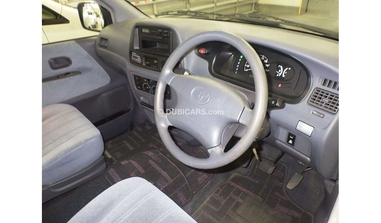 Toyota Noah Used RHD 2001/L 4WD/SR50G Lot # 597